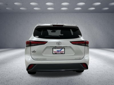 2023 Toyota Highlander Base
