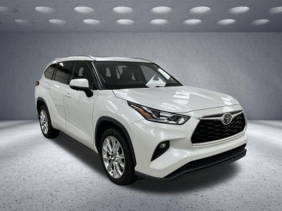 2023 Toyota Highlander Base