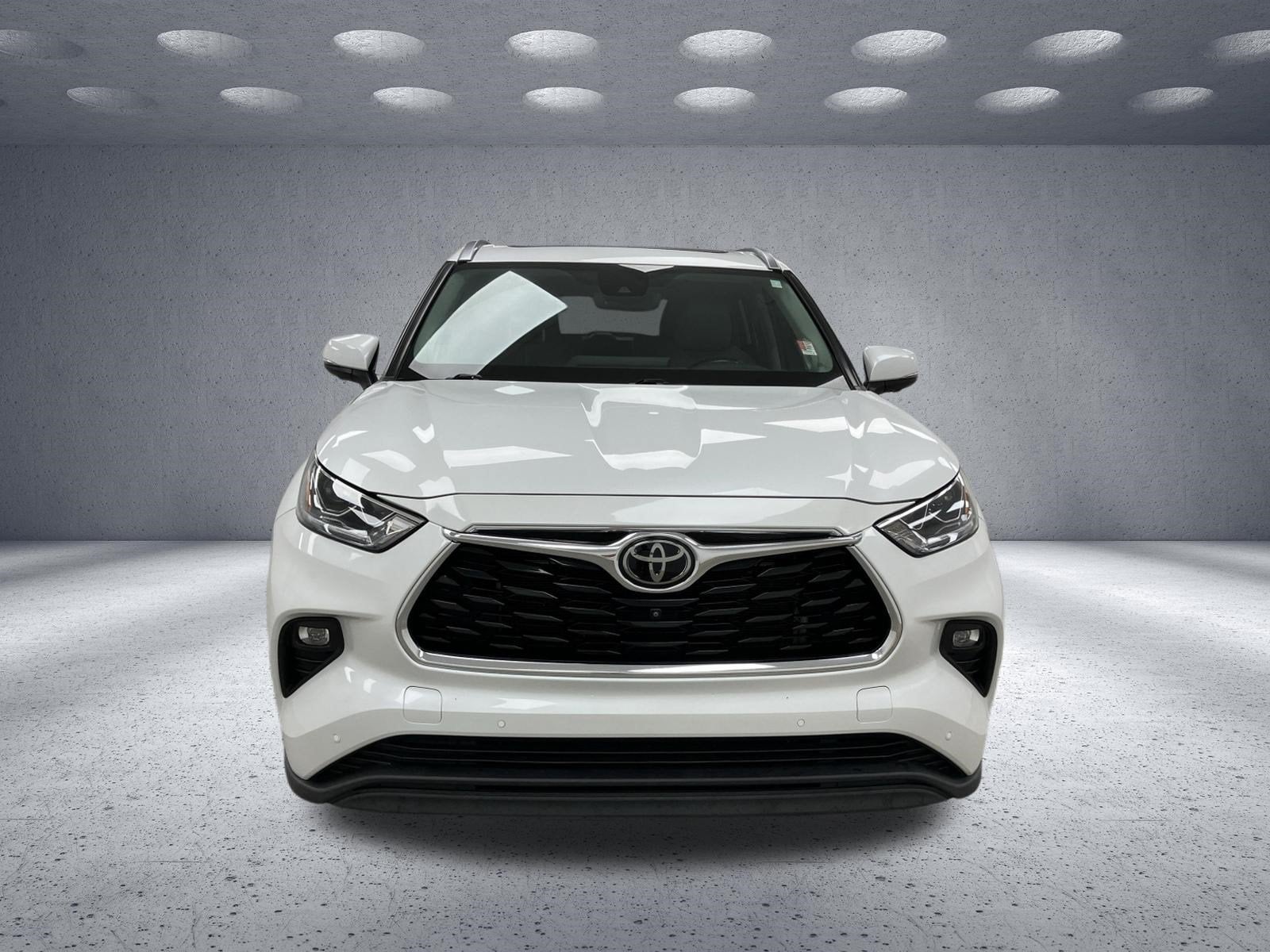 2023 Toyota Highlander Base