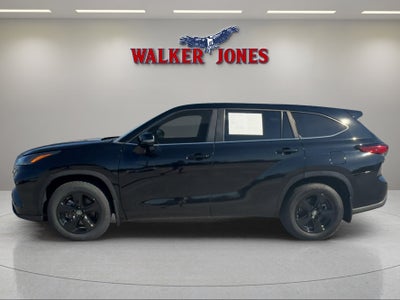 2023 Toyota Highlander LE