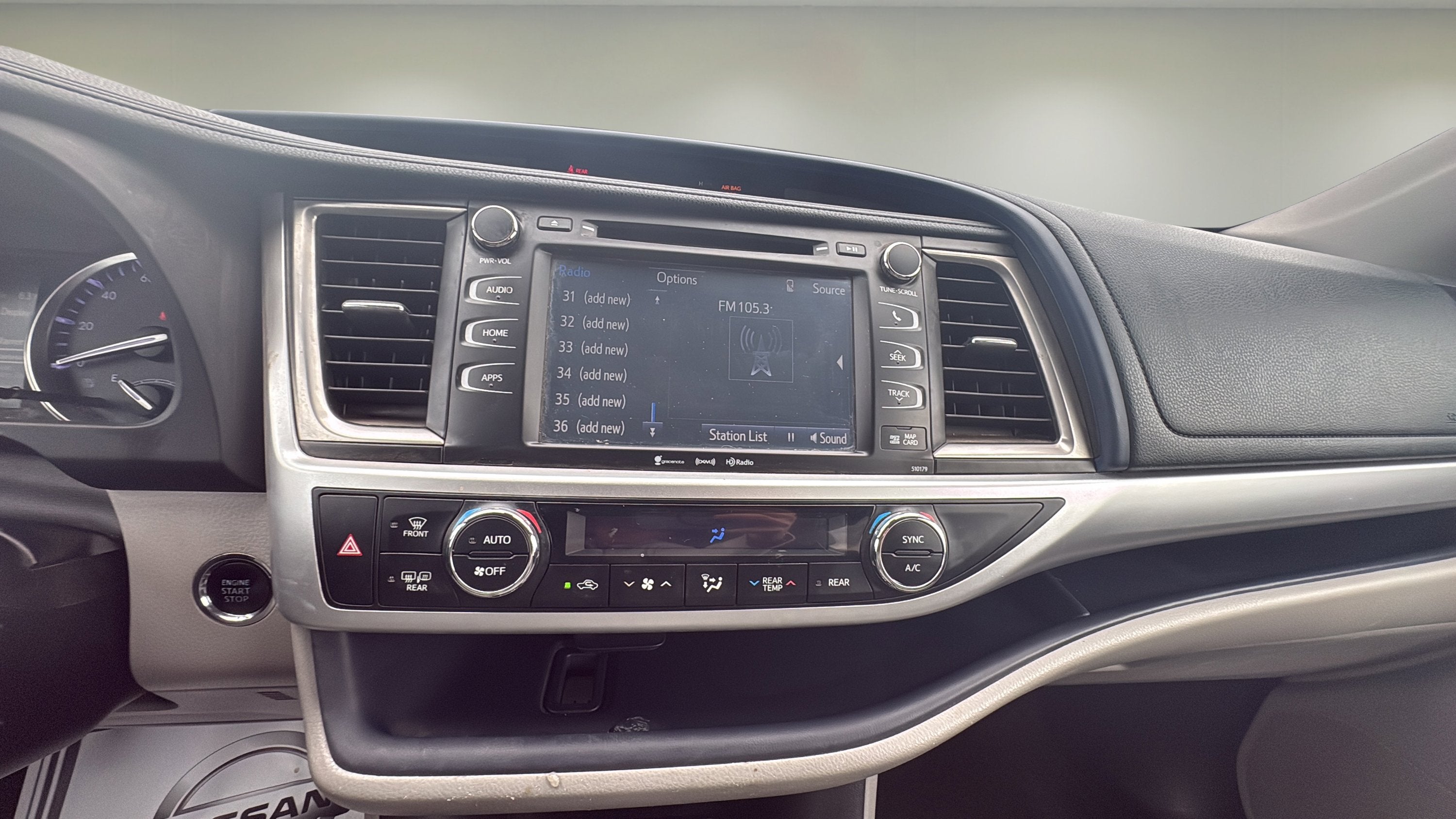 2018 Toyota Highlander XLE V6 FWD