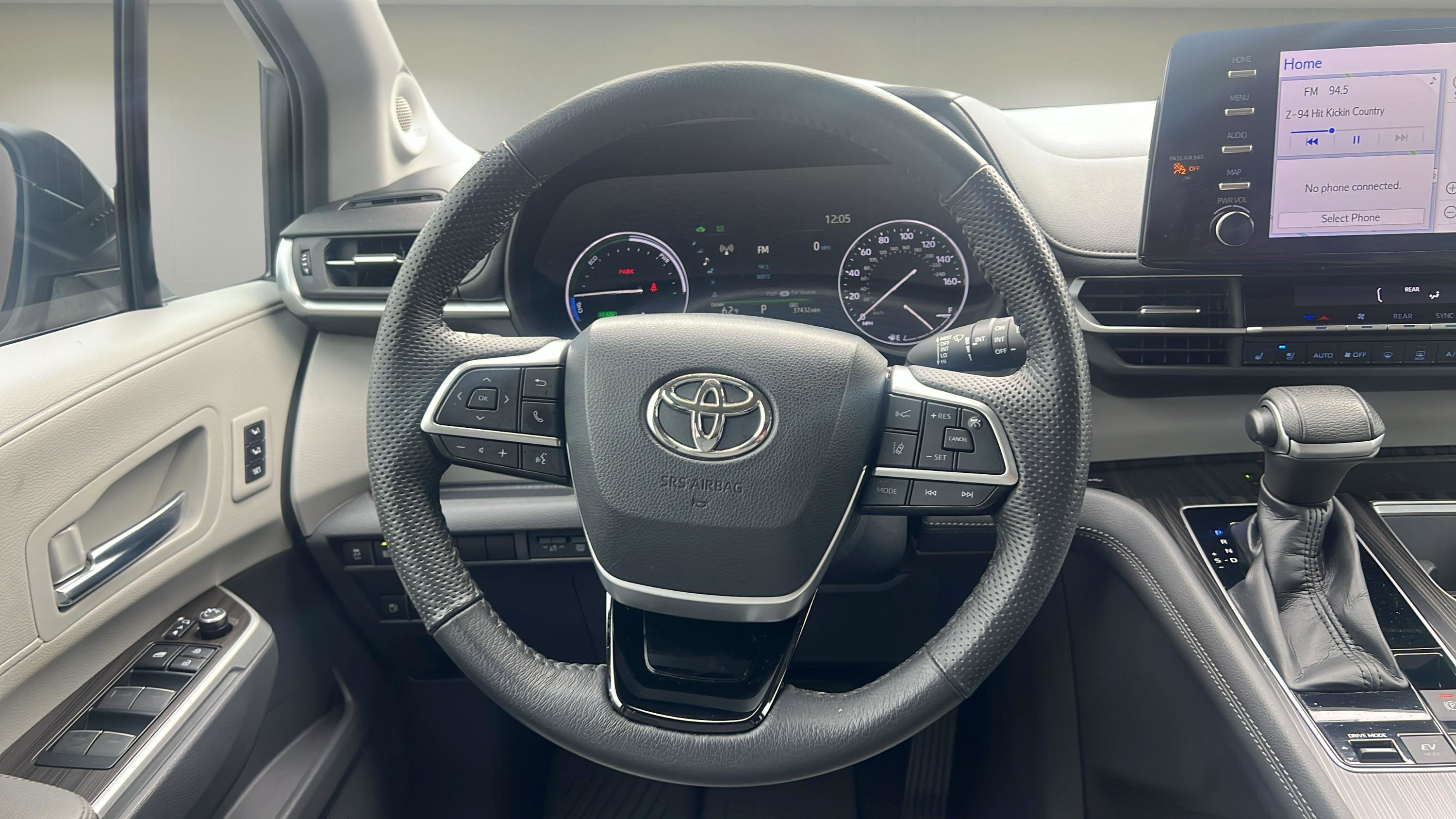 2022 Toyota Sienna Limited