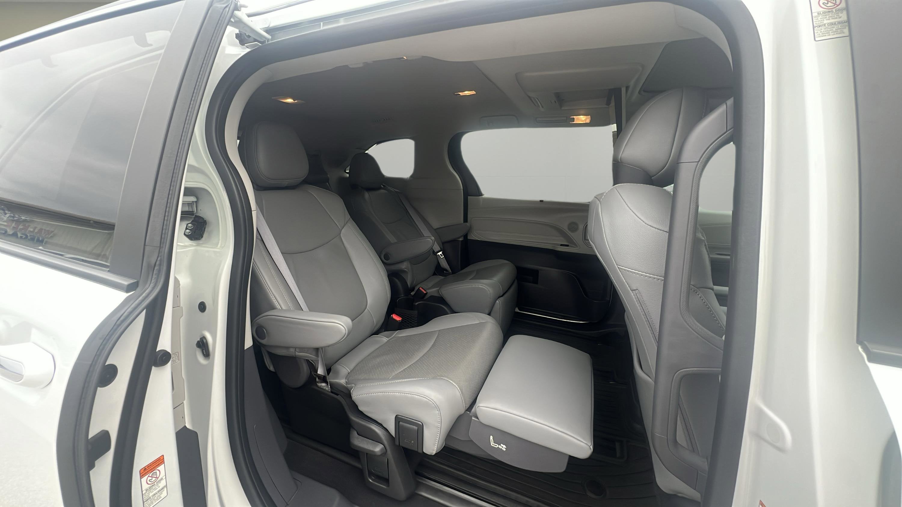 2022 Toyota Sienna Limited