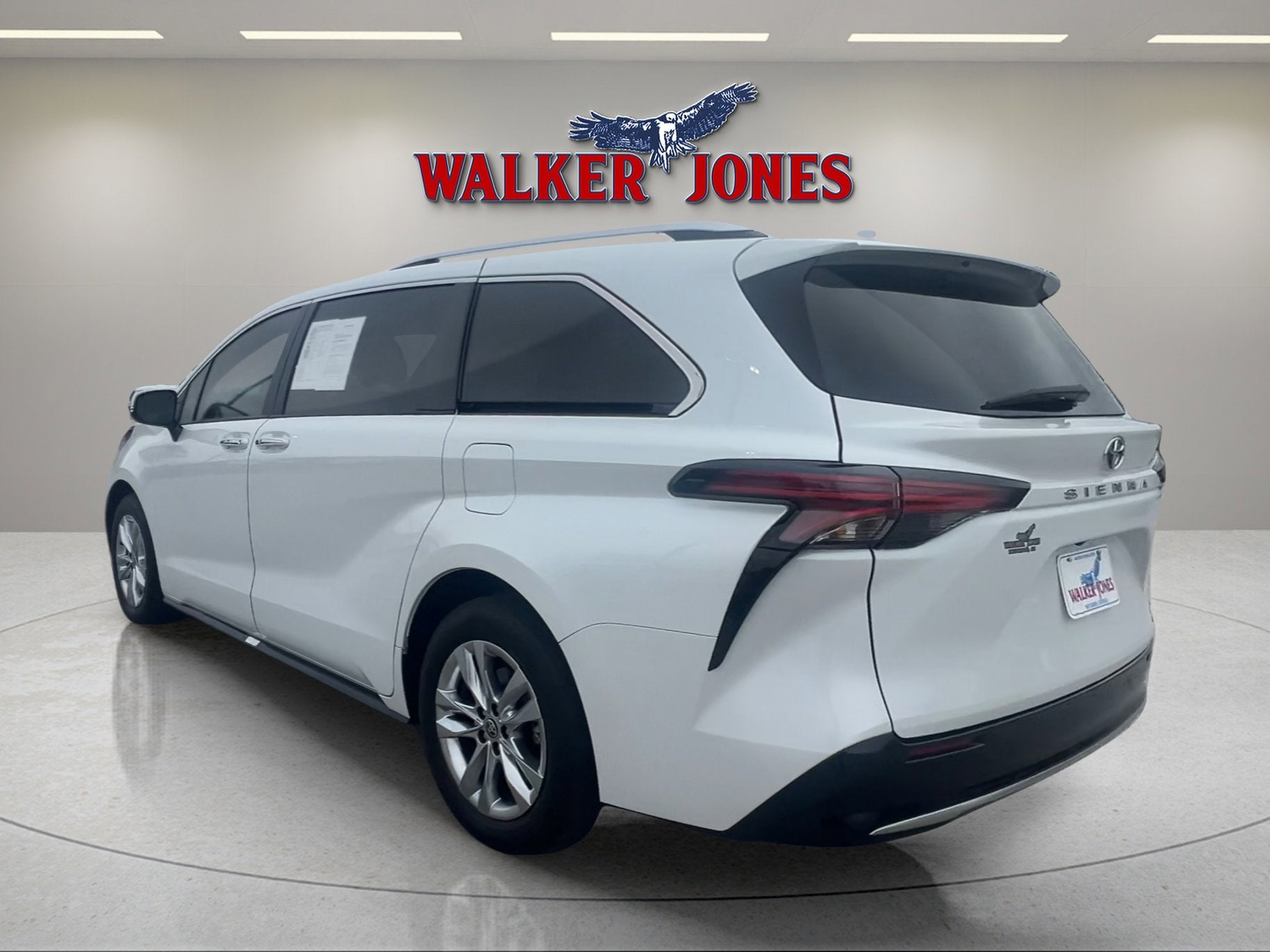 2022 Toyota Sienna Limited