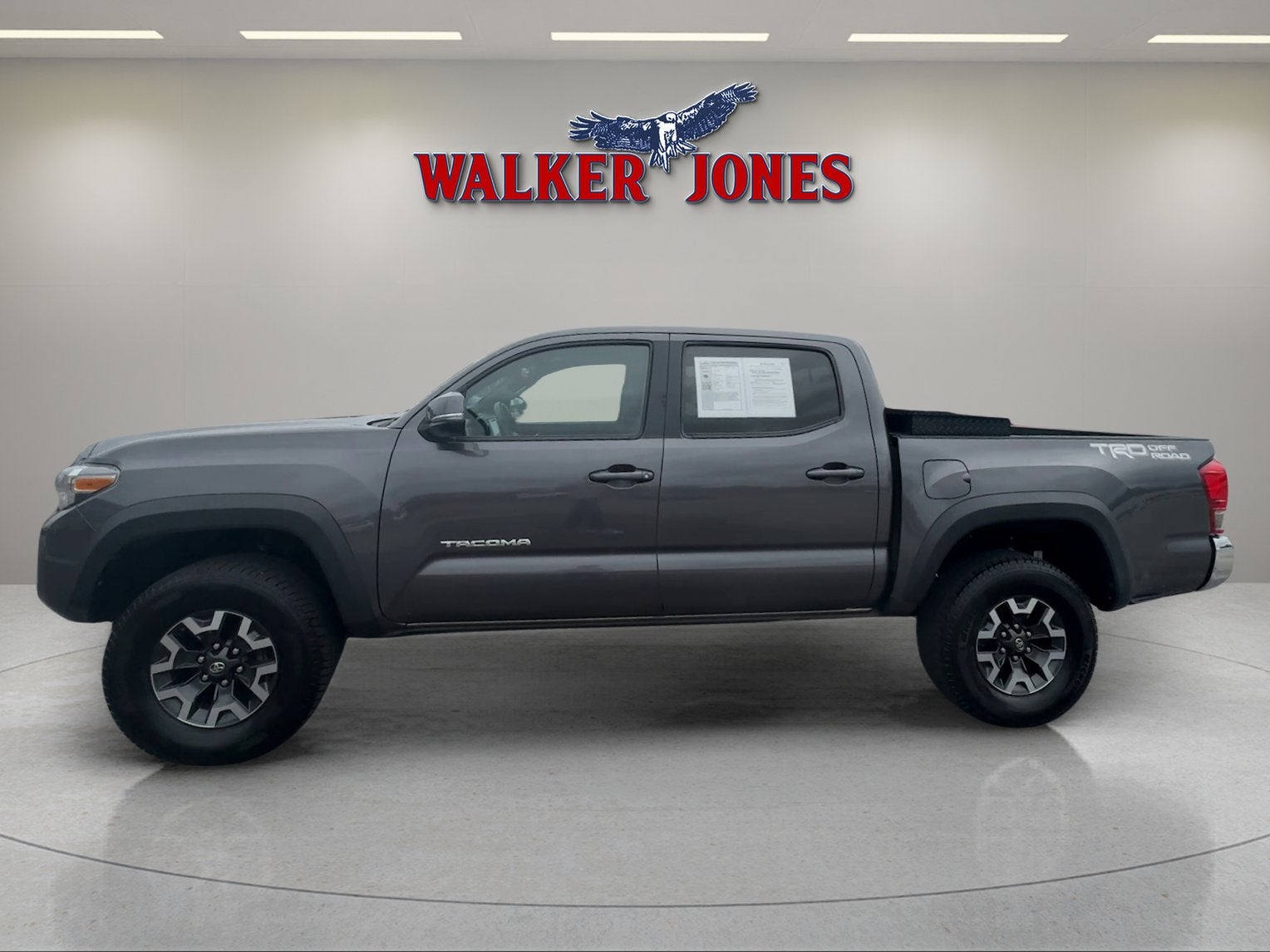 2016 Toyota Tacoma Base