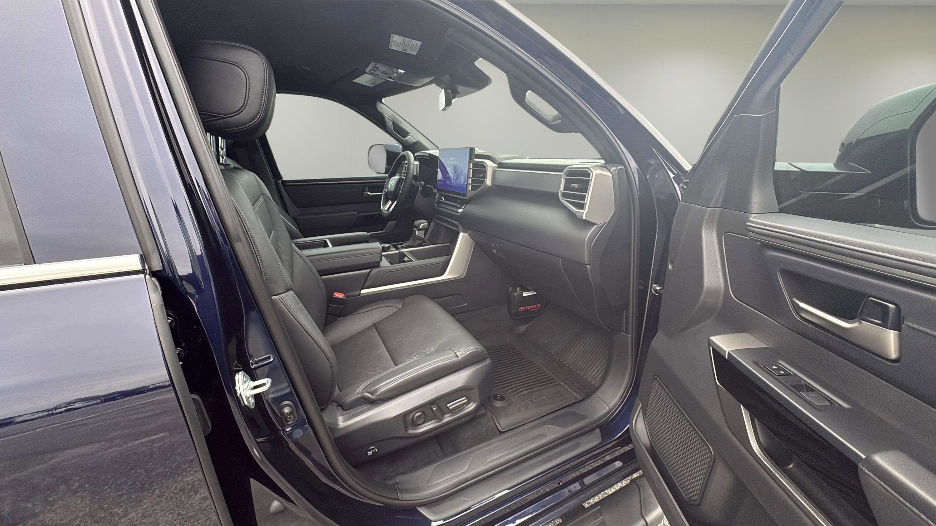 2025 Toyota Tundra 4WD Limited