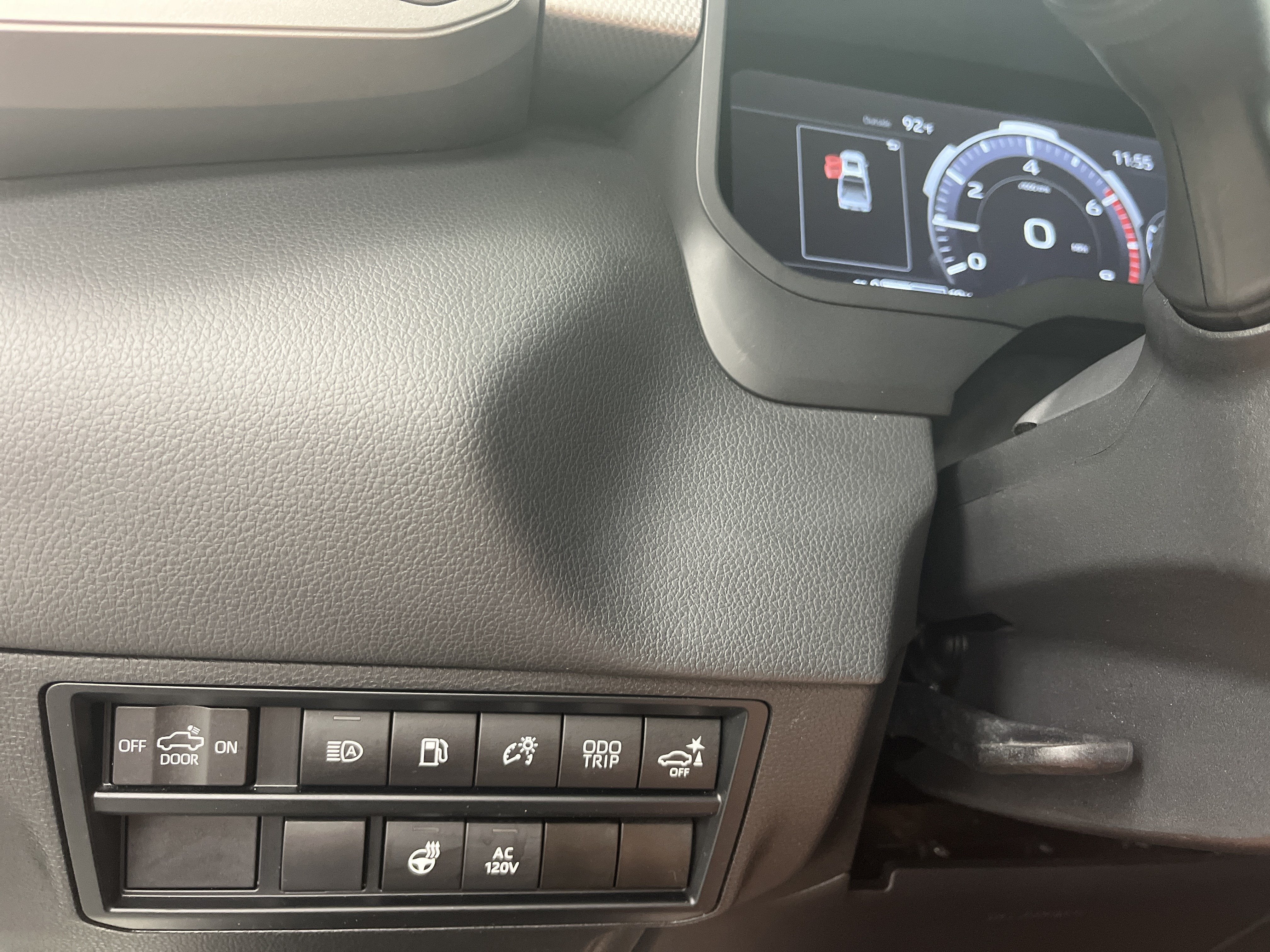 2023 Toyota Tundra 4WD Limited Hybrid
