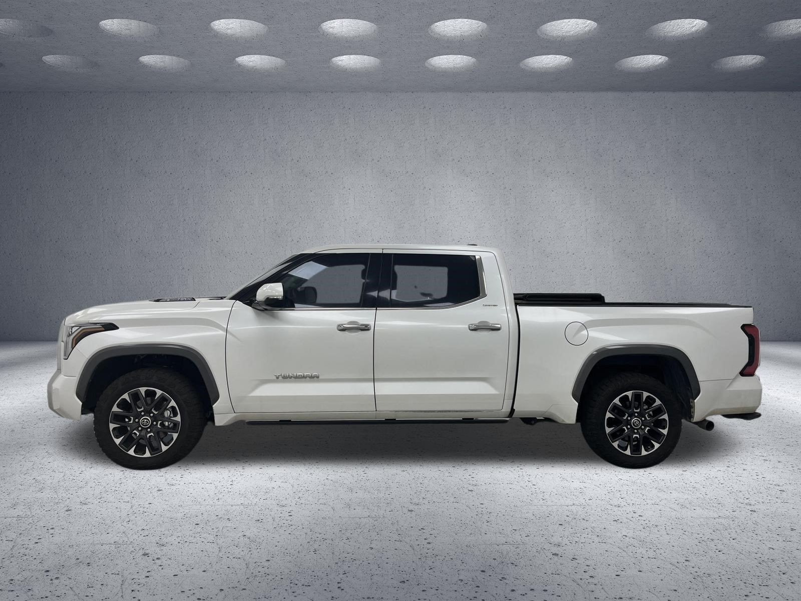 2023 Toyota Tundra 4WD Limited Hybrid