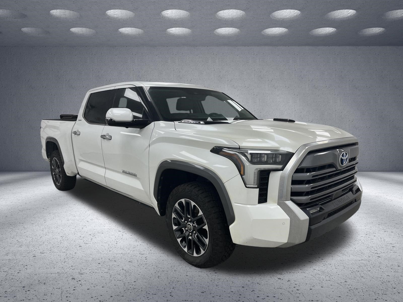 2023 Toyota Tundra 4WD Limited Hybrid