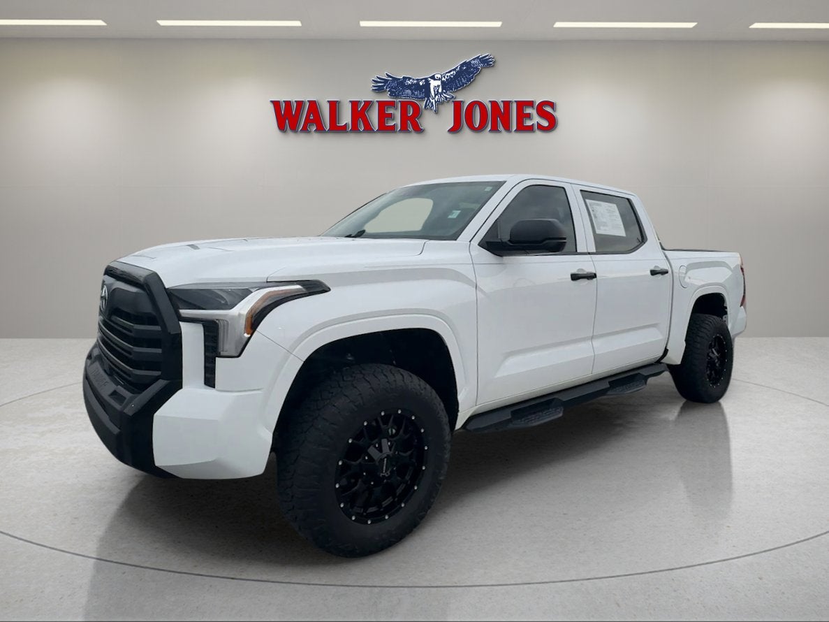 2025 Toyota Tundra 4WD SR