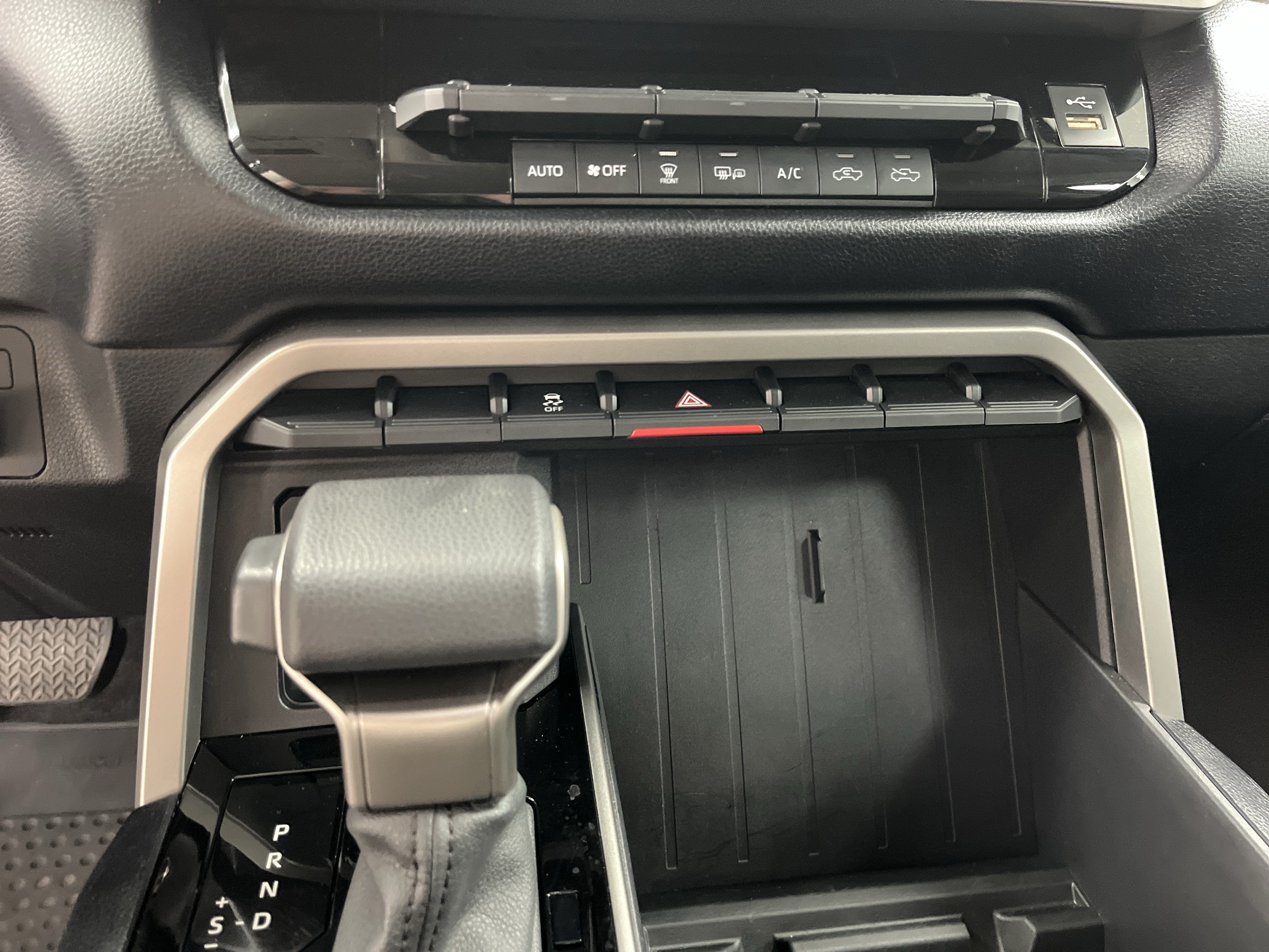 2023 Toyota Tundra 2WD SR5