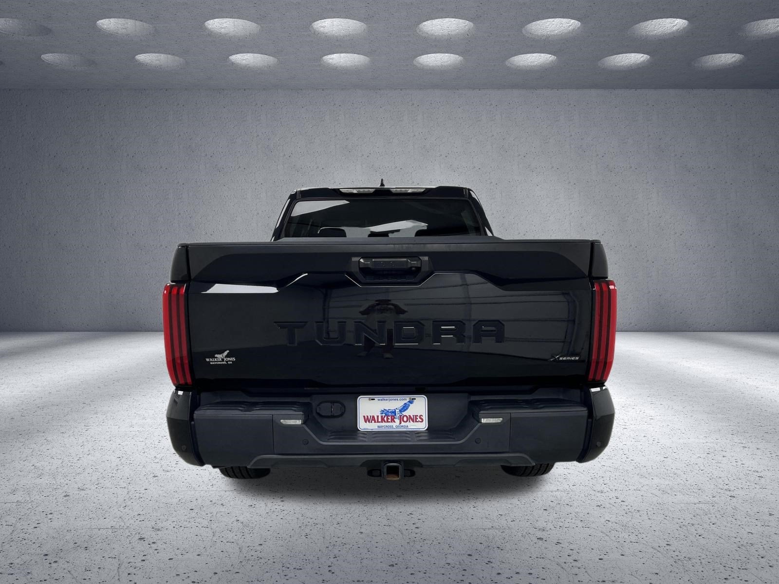 2023 Toyota Tundra 2WD SR5