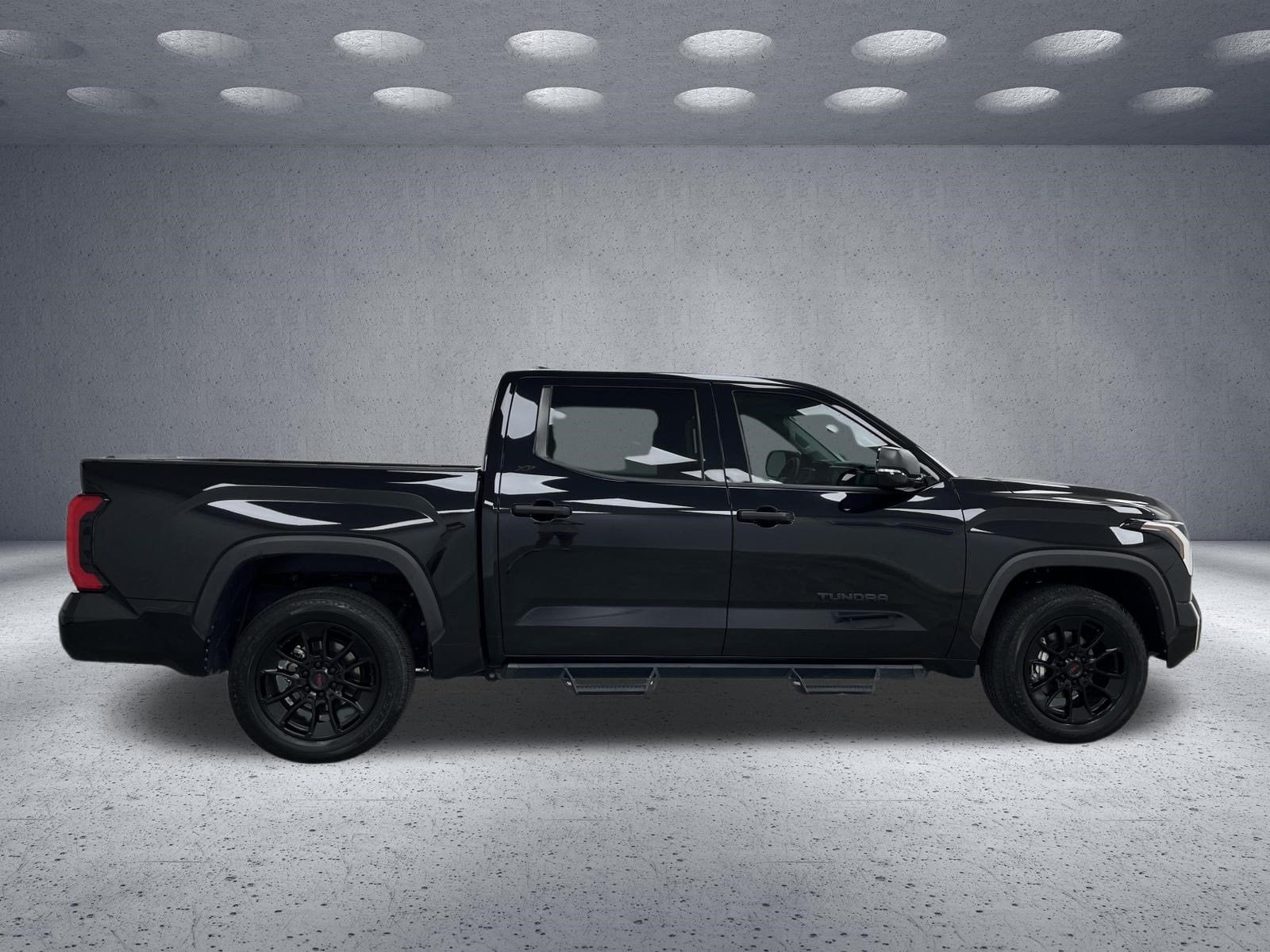 2023 Toyota Tundra 2WD SR5