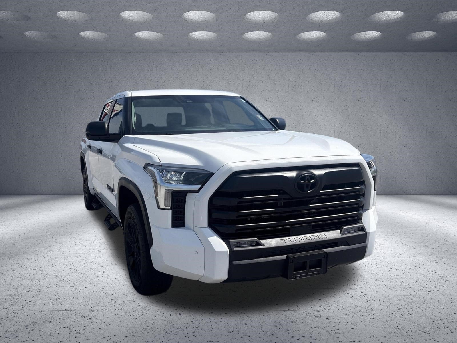 2024 Toyota Tundra 4WD SR5