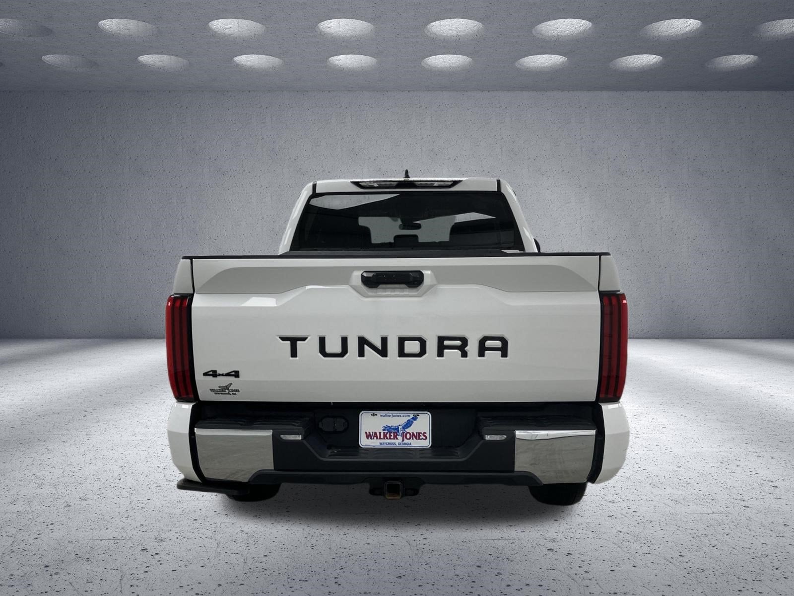 2024 Toyota Tundra 4WD SR5