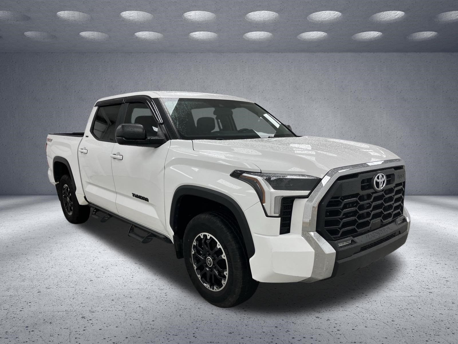 2024 Toyota Tundra 4WD SR5
