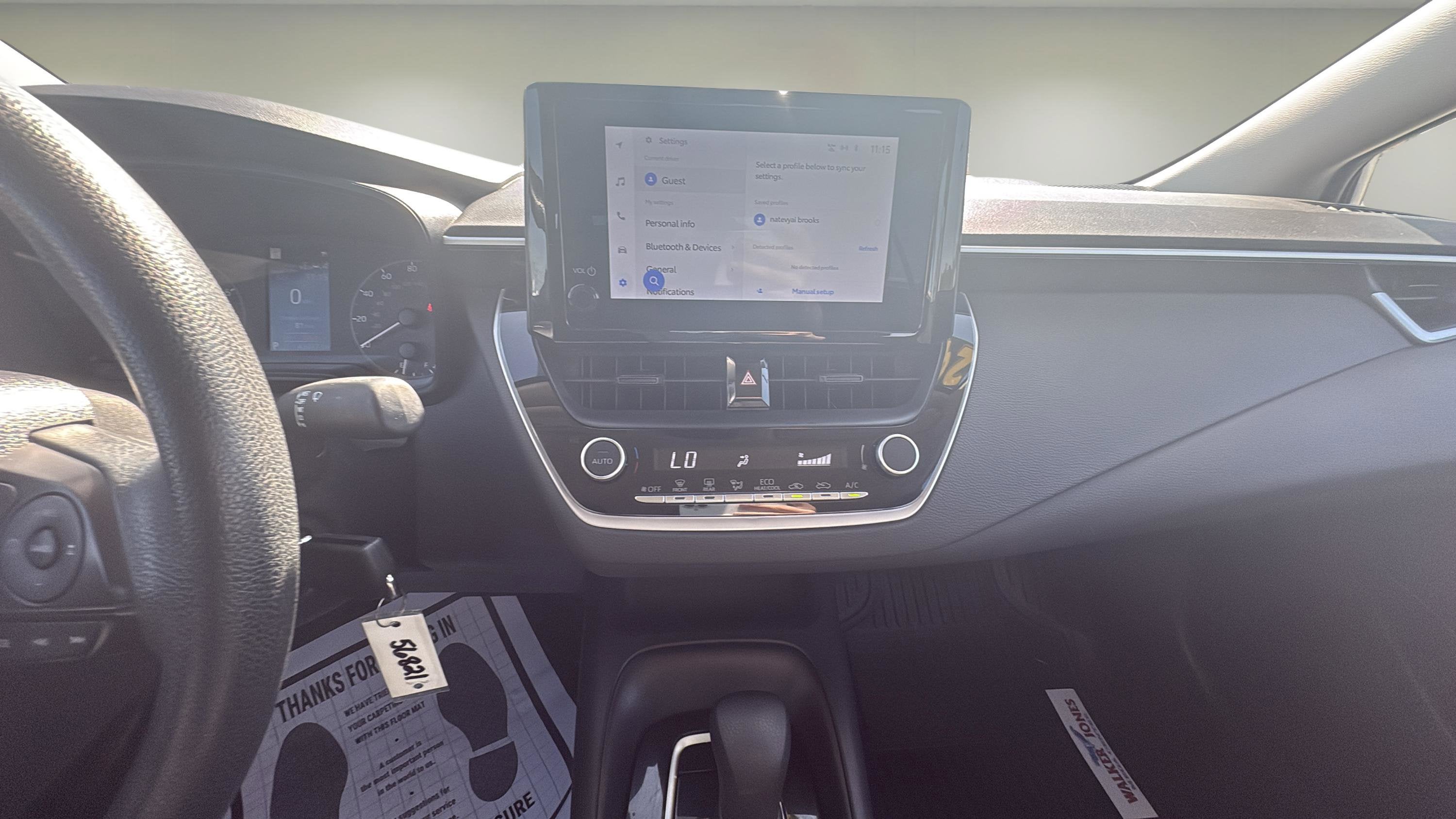 2024 Toyota Corolla LE