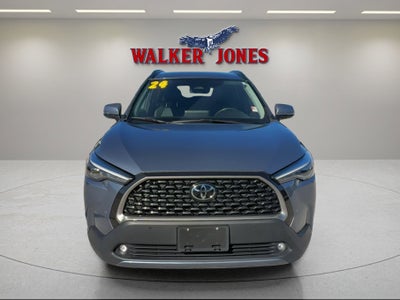 2024 Toyota Corolla Cross XLE