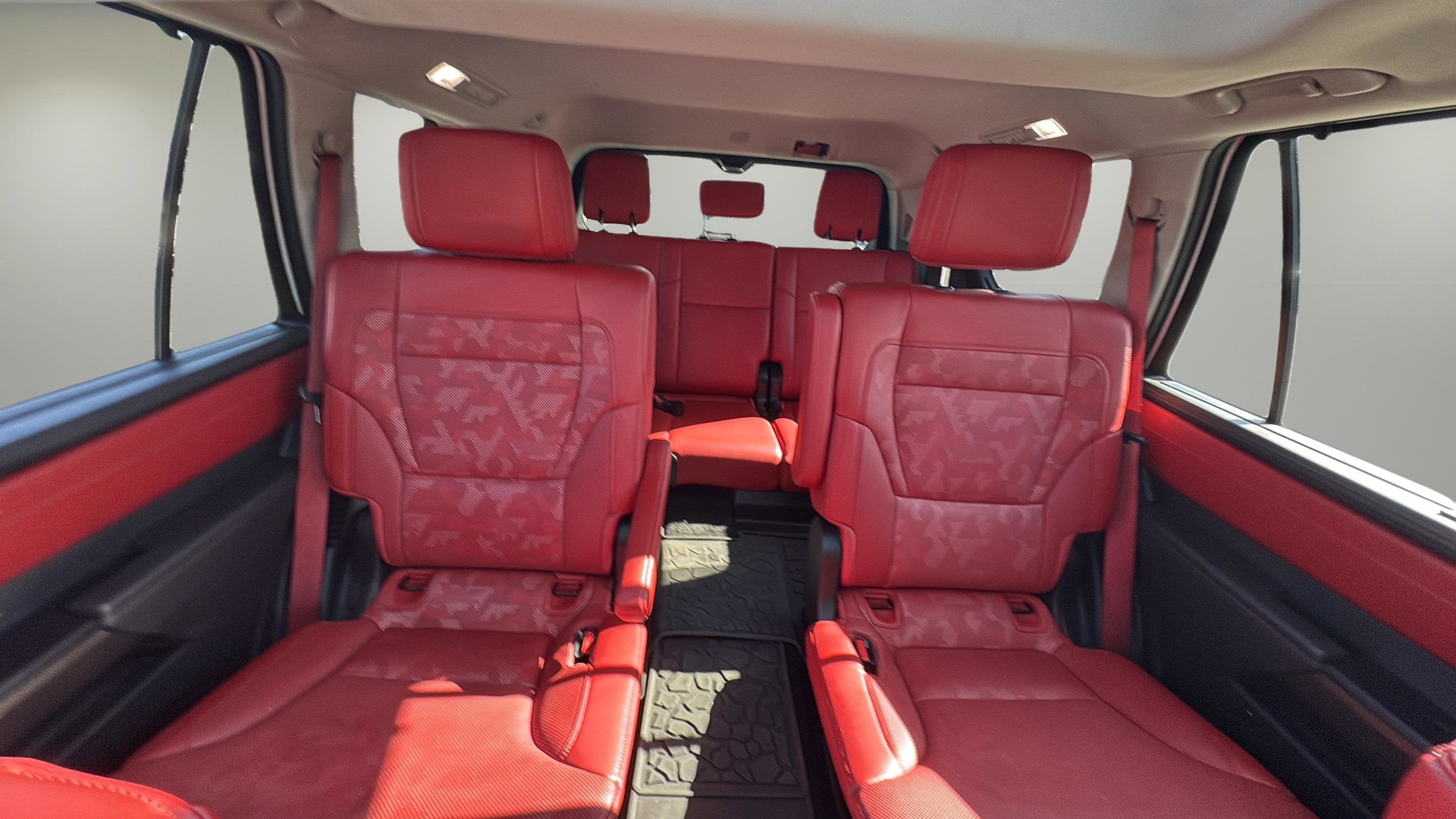 2023 Toyota Sequoia Base