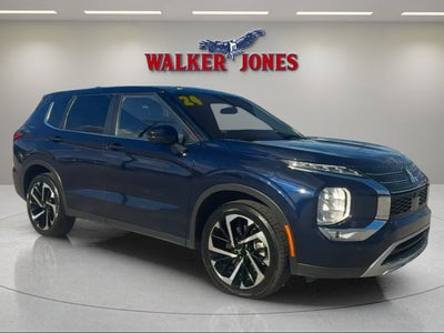 2024 Mitsubishi Outlander SE