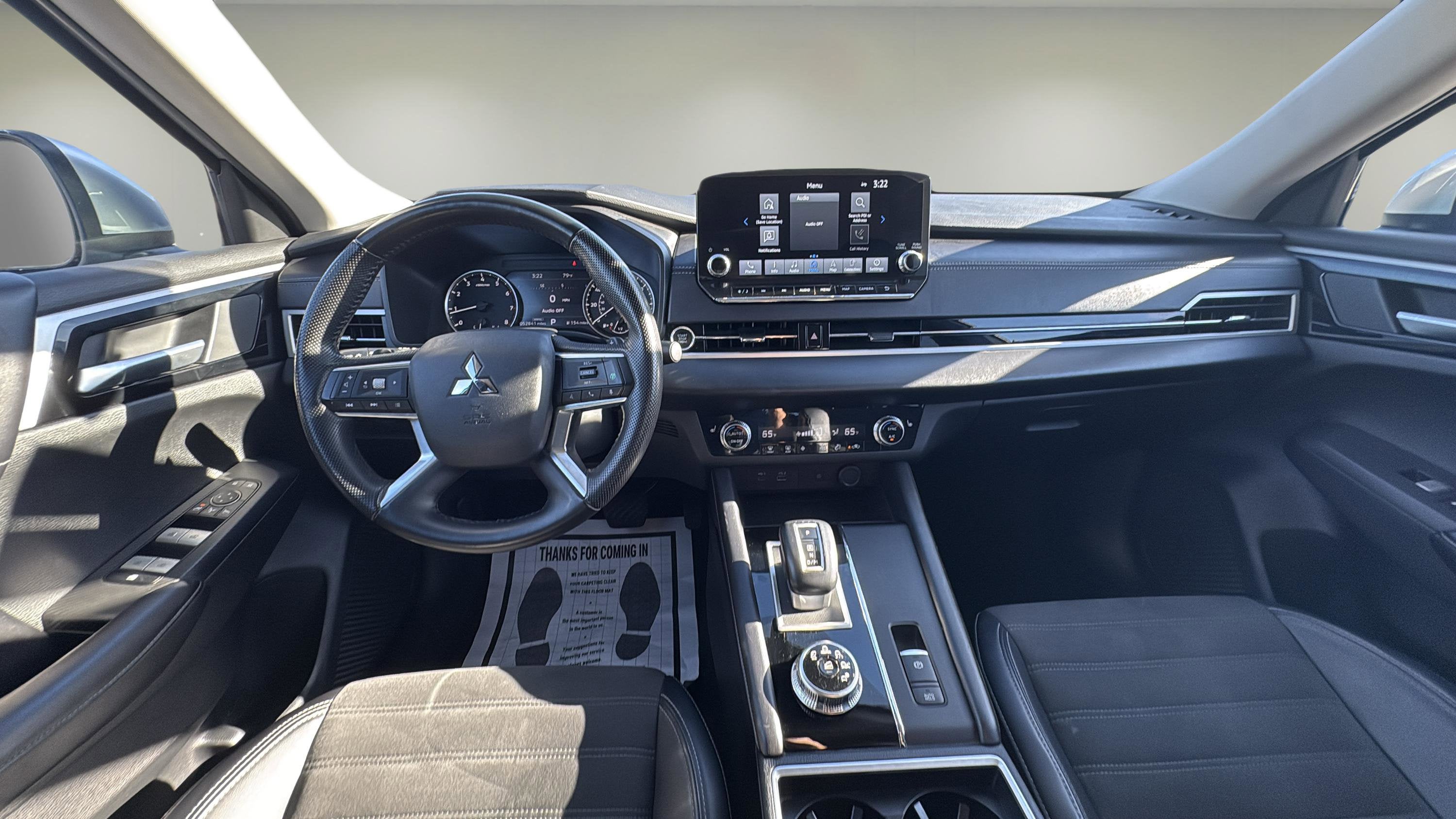 2024 Mitsubishi Outlander SE