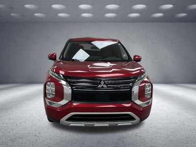 2024 Mitsubishi Outlander SE Black Edition w/Pano Roof