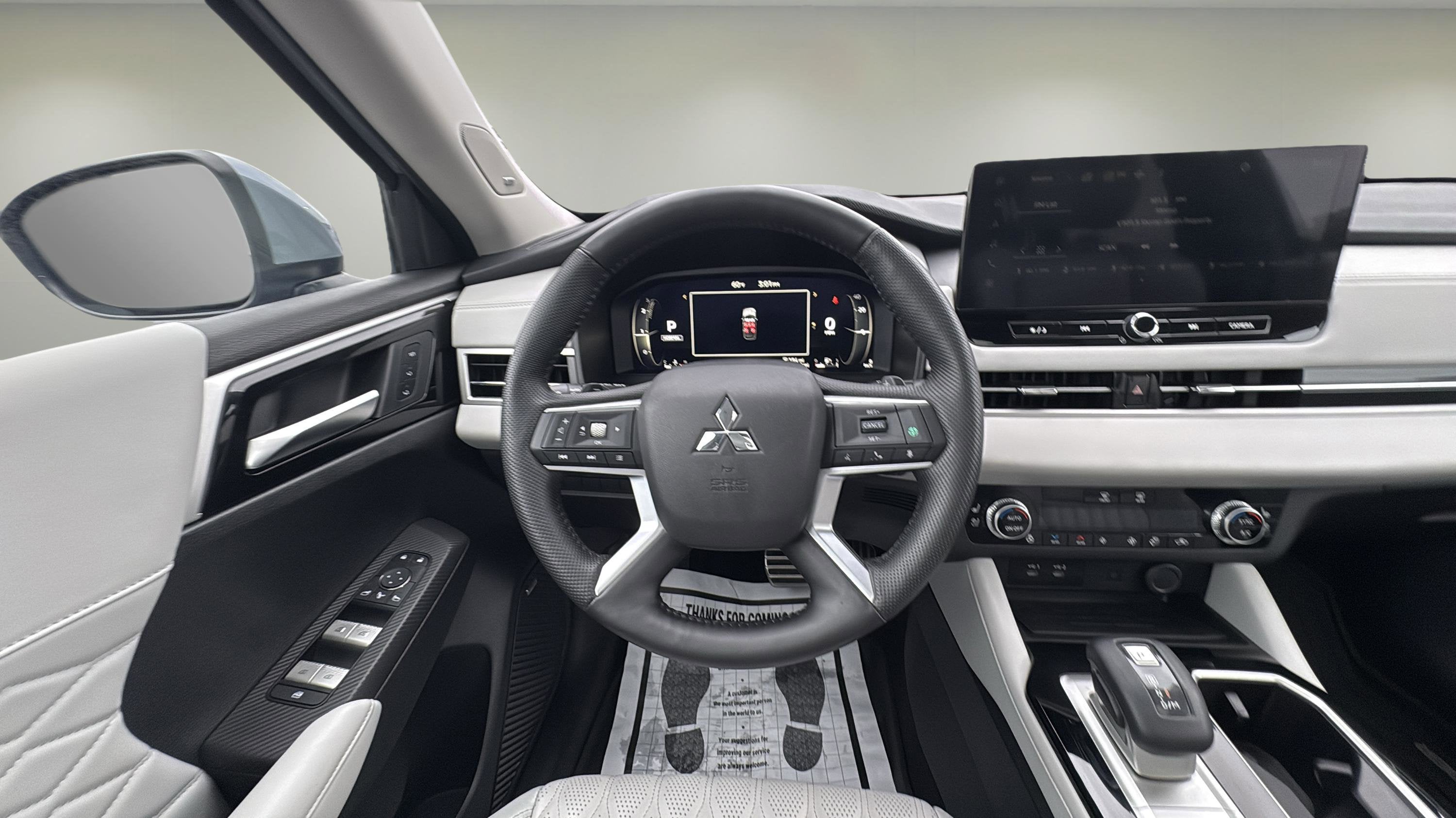 2025 Mitsubishi Outlander SEL