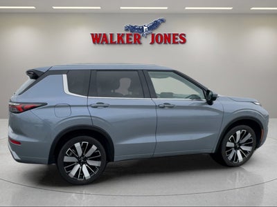 2025 Mitsubishi Outlander SEL