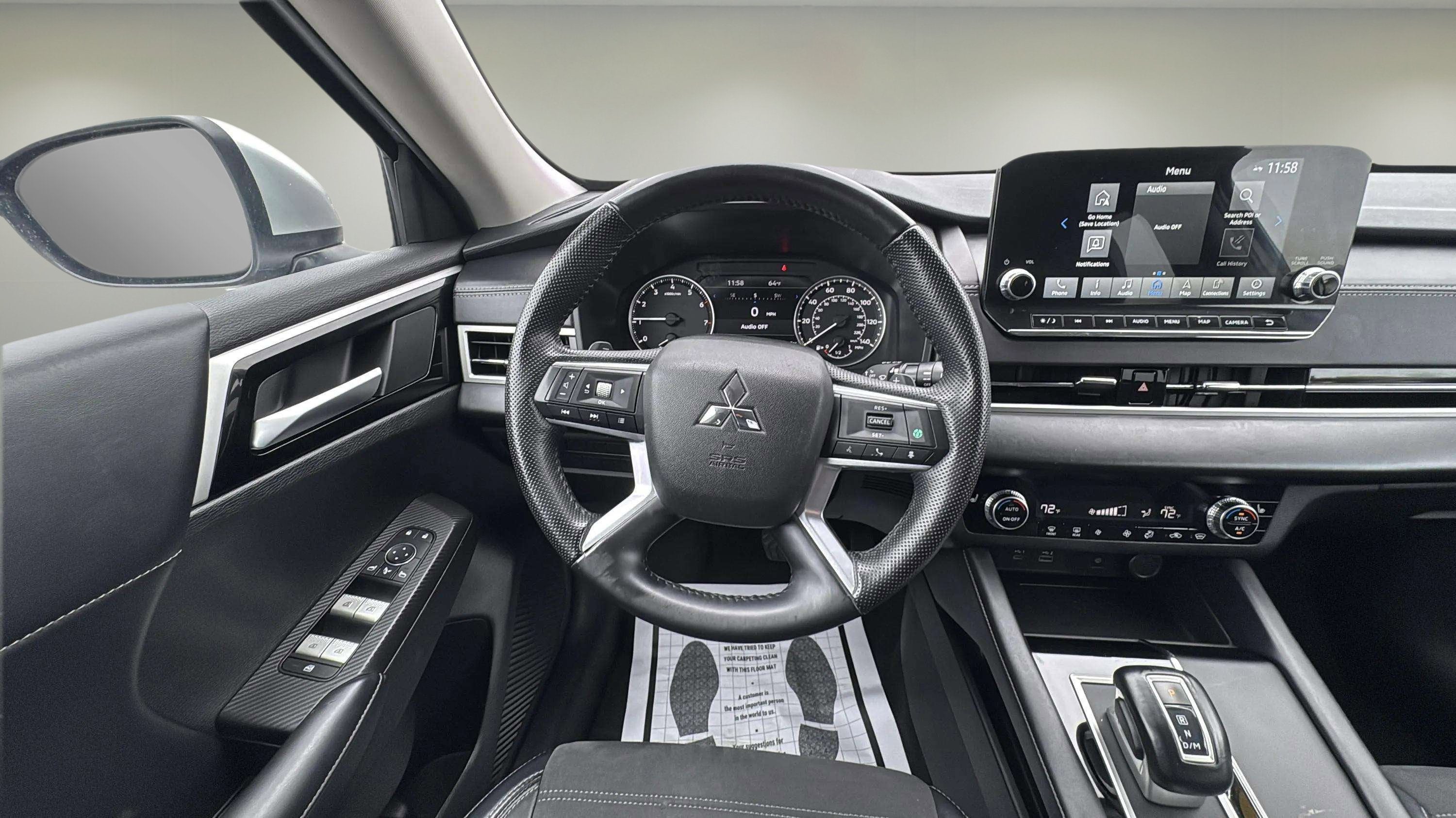2024 Mitsubishi Outlander SE