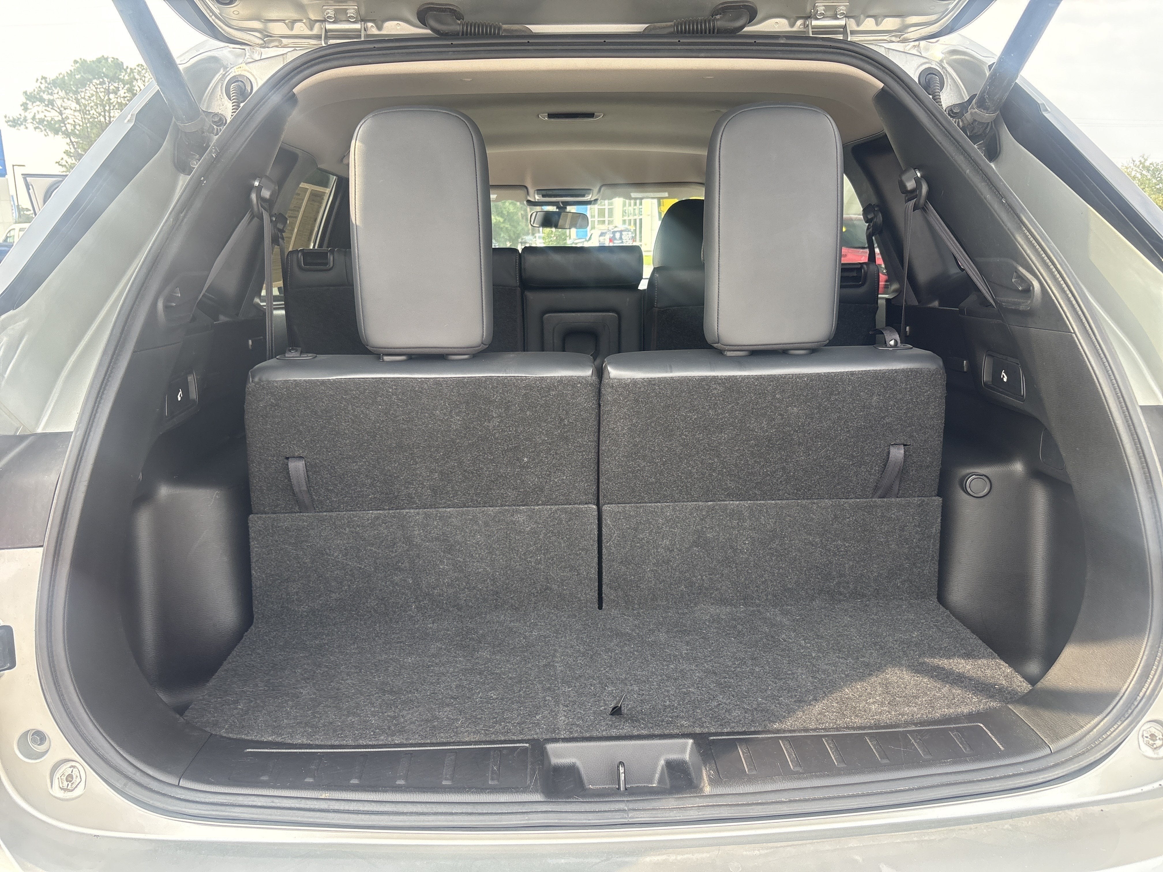 2024 Mitsubishi Outlander SE Black Edition w/Pano Roof