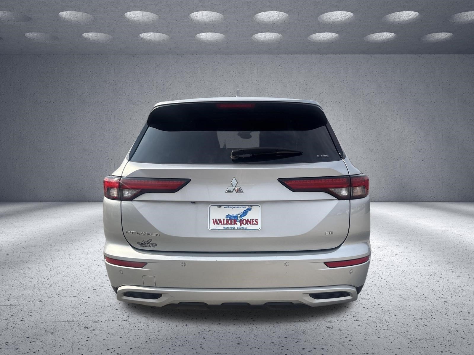 2024 Mitsubishi Outlander SE Black Edition w/Pano Roof