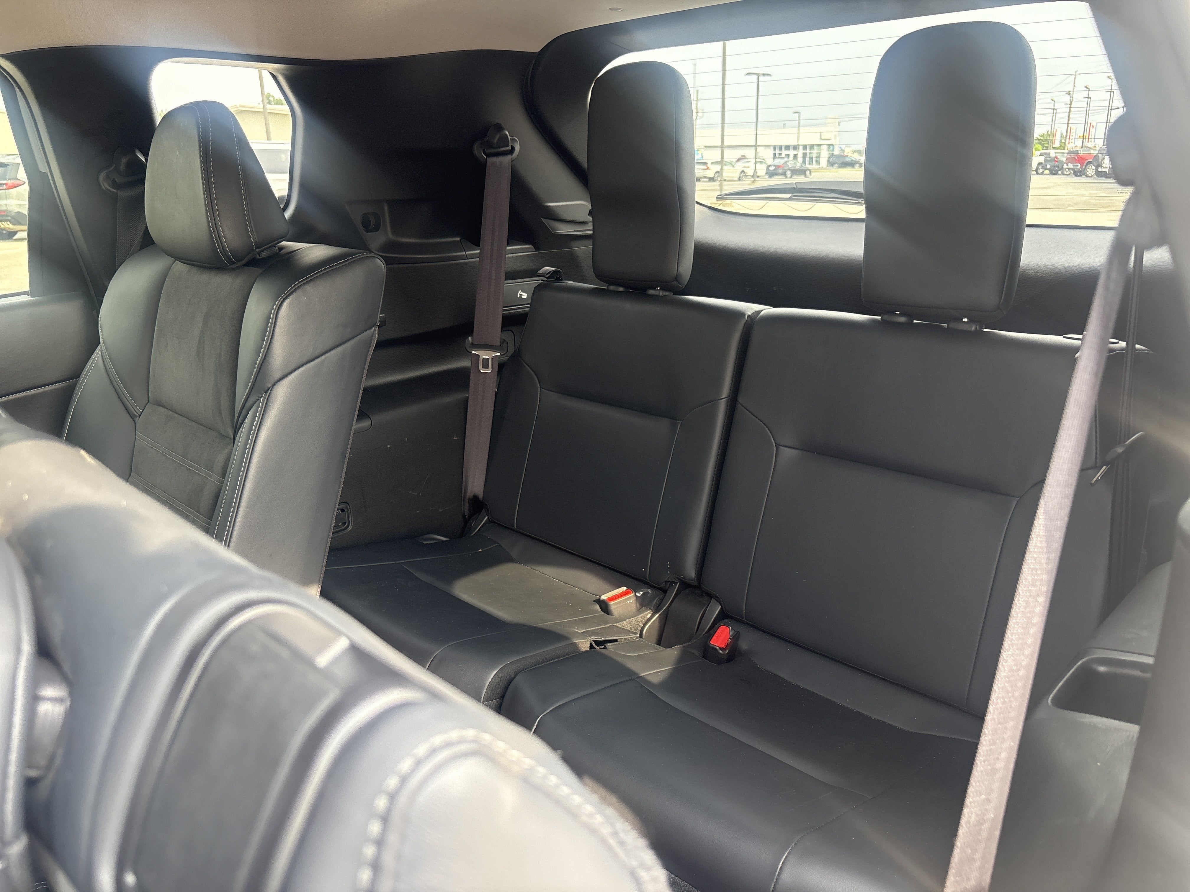 2024 Mitsubishi Outlander SE Black Edition w/Pano Roof