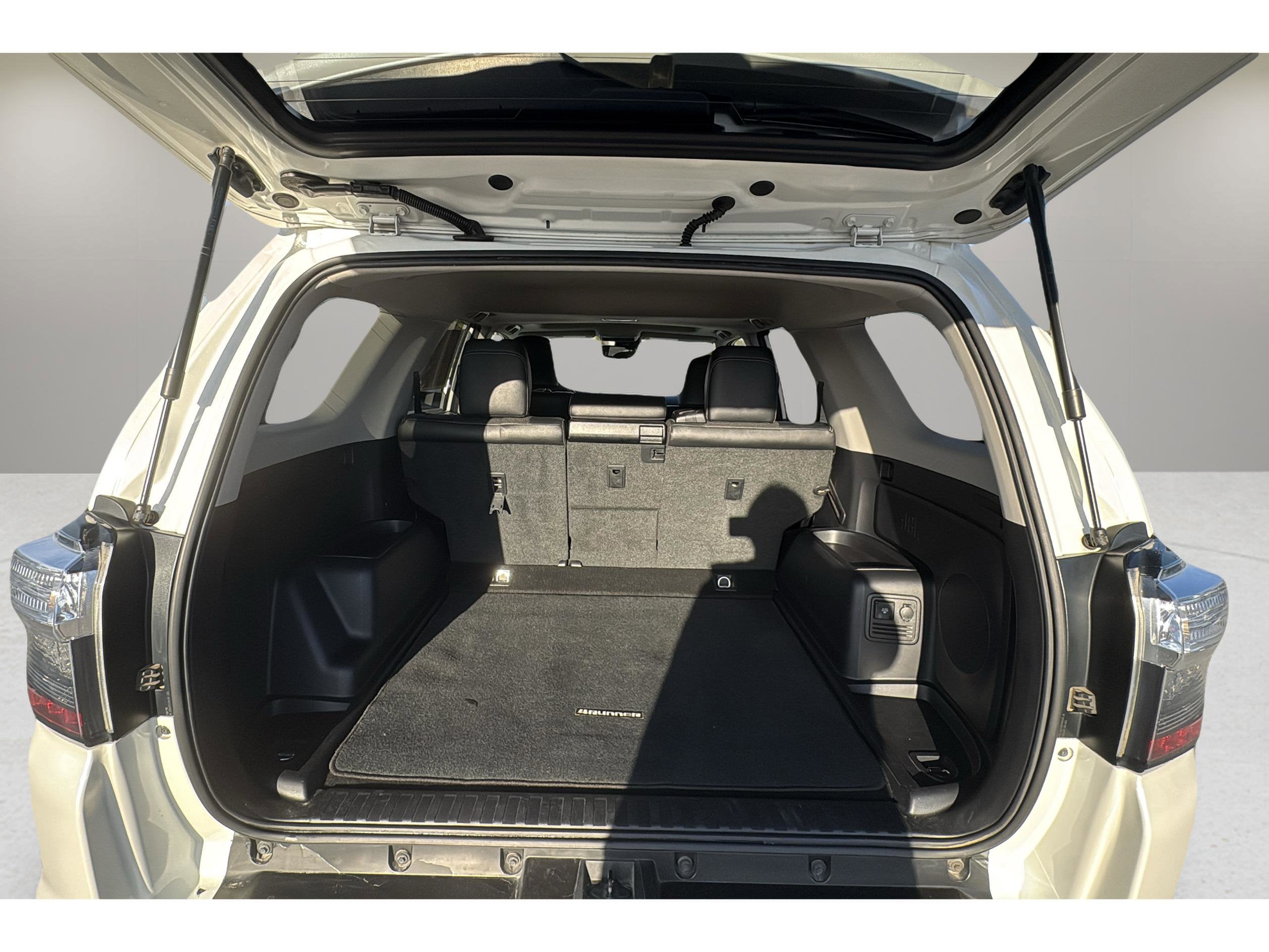 2020 Toyota 4Runner LIMITED 2WD V6