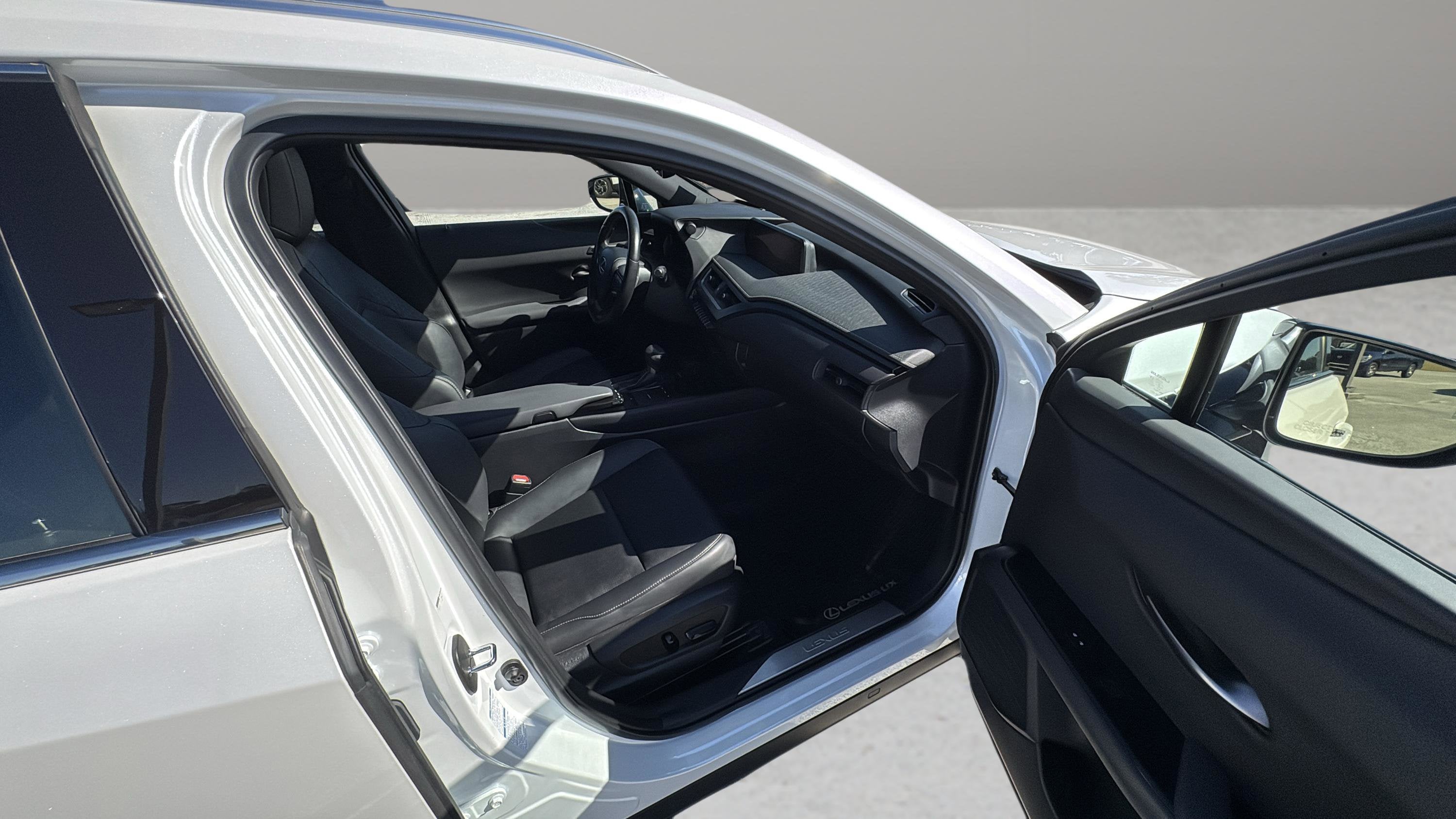 2022 Lexus UX UX 250h Luxury