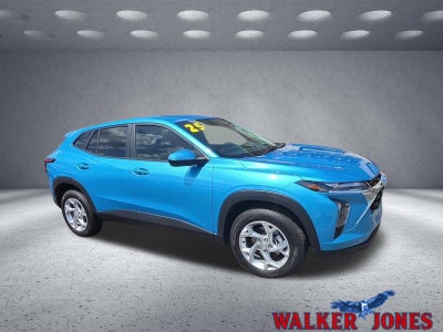 2025 Chevrolet Trax LS