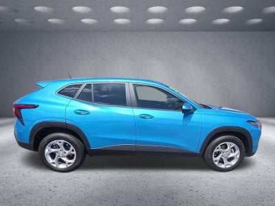 2025 Chevrolet Trax LS