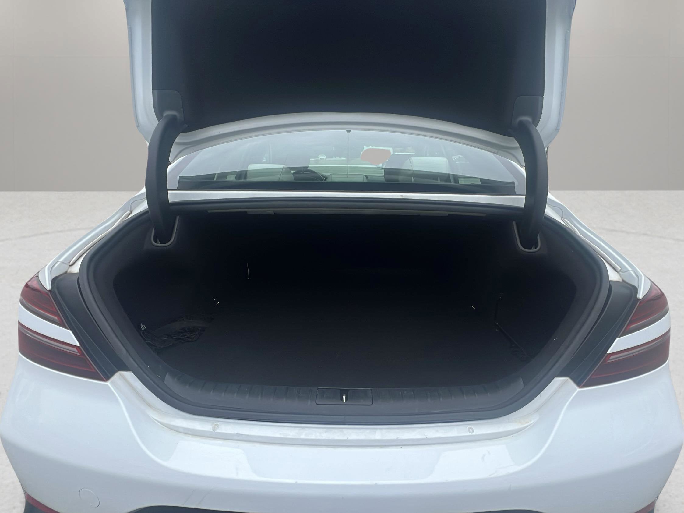 2024 Genesis G70 2.5T