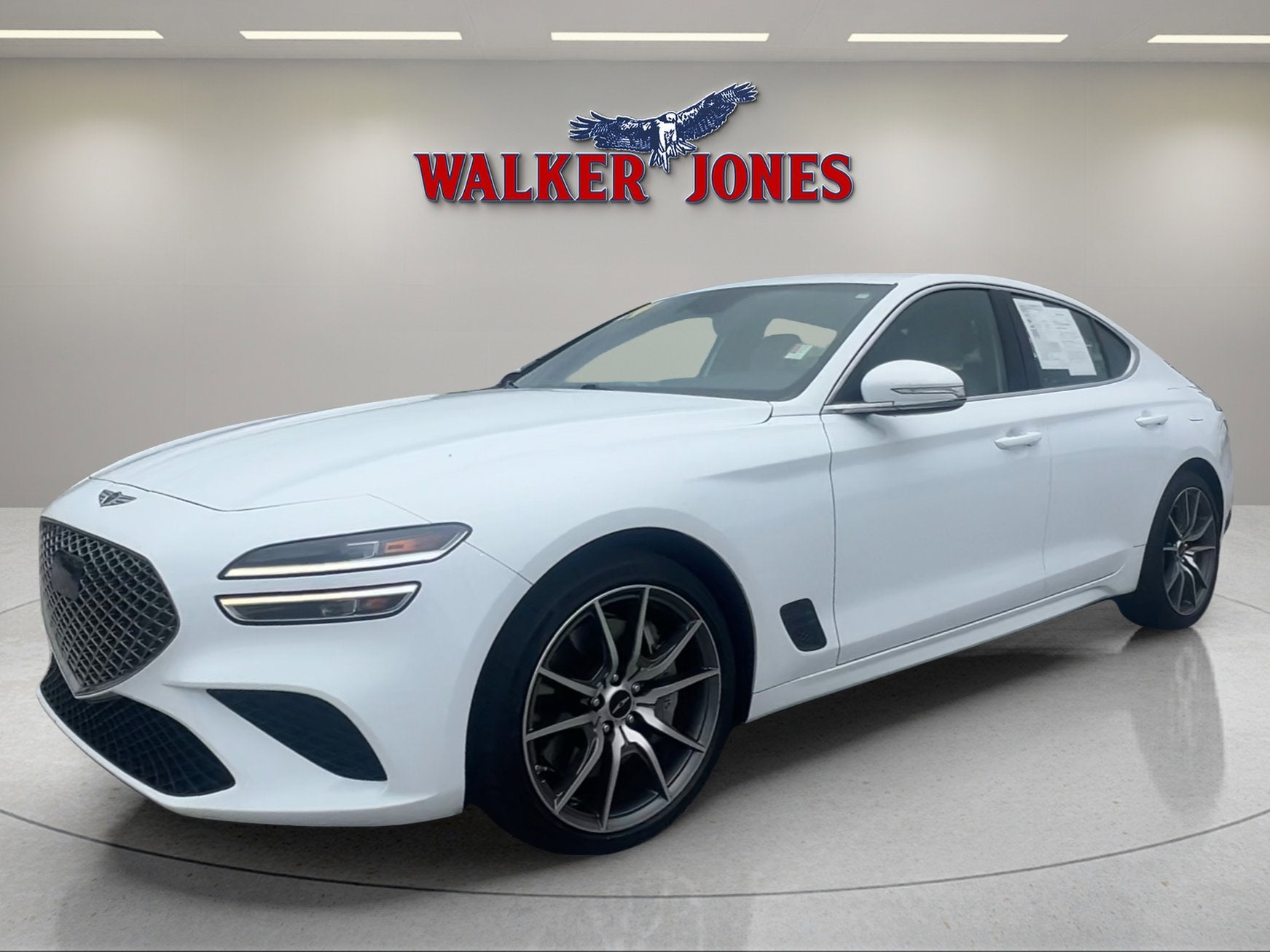 2024 Genesis G70 2.5T