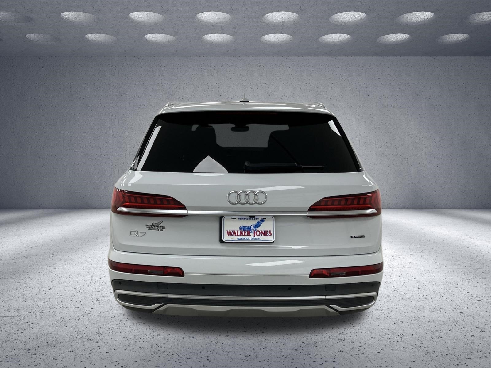 2023 Audi Q7 Premium