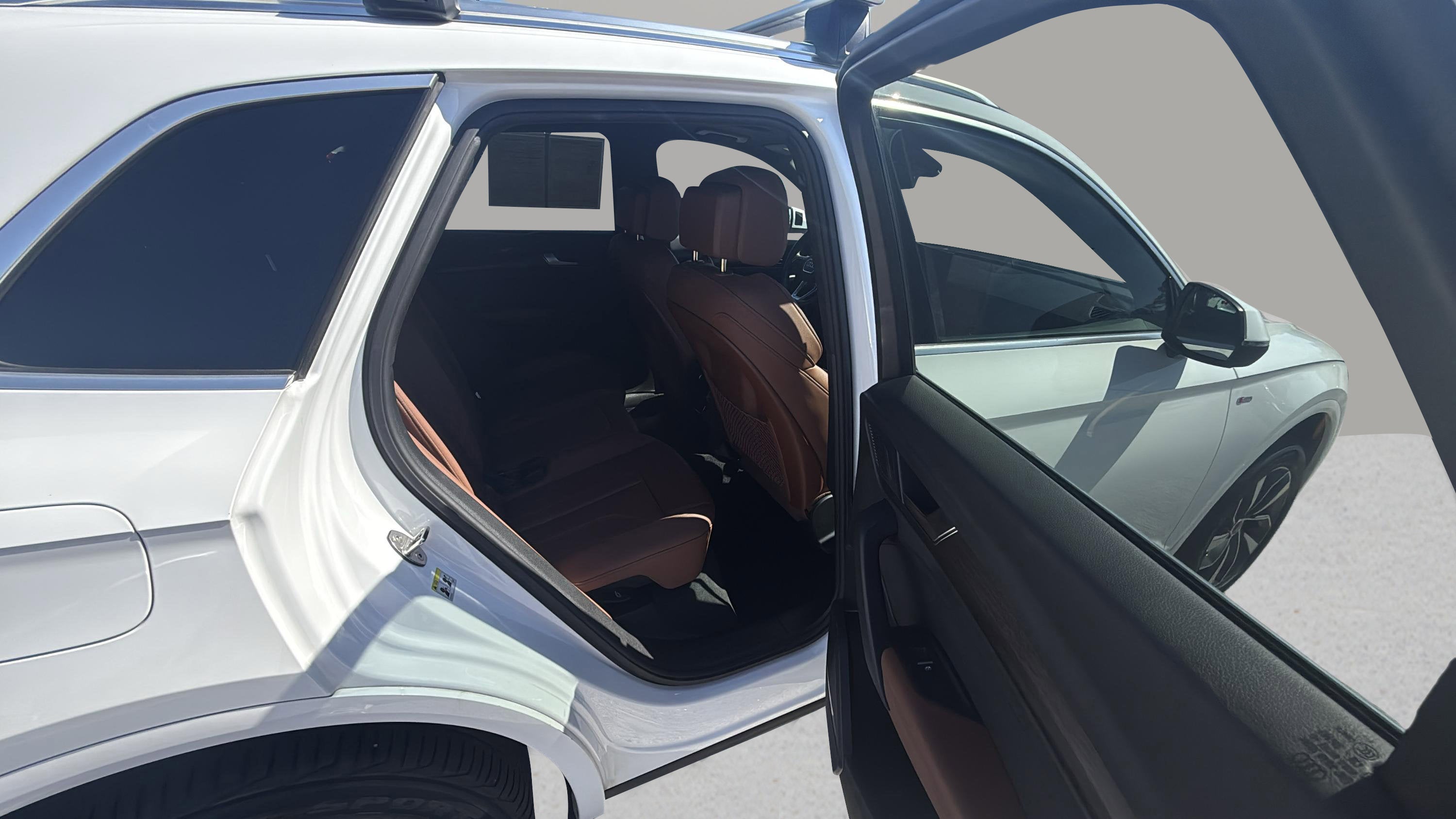 2024 Audi Q5 S line Premium Plus