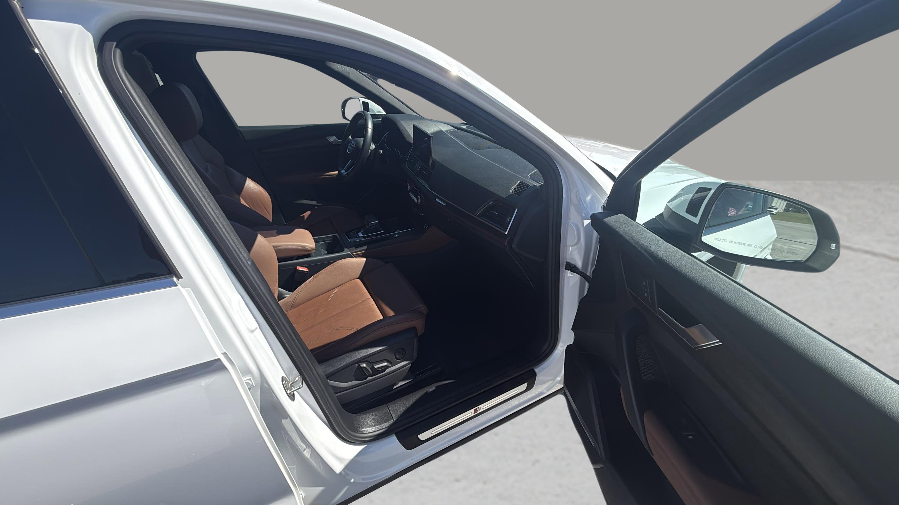 2024 Audi Q5 S line Premium Plus