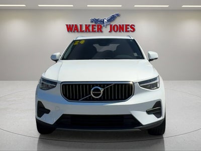 2024 Volvo XC40 B5 AWD CORE BRIGHT THEME